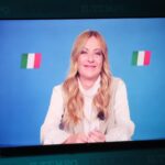 Meloni sul velo: «A scuola si va a viso aperto» e critica le opposizioni su immigrazione e tasse