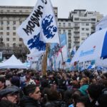 Milei riafferma le rivendicazioni argentine sulle Falkland/Malvinas in un discorso nazionale