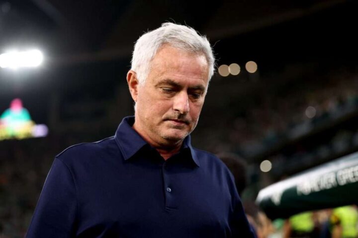 Mourinho esprime sorpresa per il mancato trionfo dell'Inter in Champions League