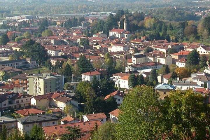Oggiono, vincitore del SuperEnalotto: jackpot di oltre 223 milioni di euro per una schedina giocata in provincia di Lecco