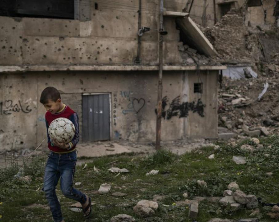 Oltre 35 mila bambini uccisi o mutilati da armi esplosive tra il 2021 e il 2025, denuncia Unicef