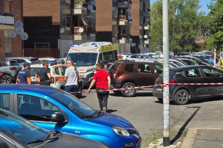 Omicidio-suicidio a Ostia: un uomo di 54 anni uccide la madre e si lancia nel vuoto