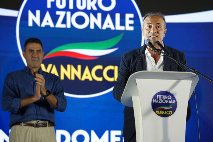 Reggio Calabria vota per le suppletive: Vannacci punta a trasformare la città in una nuova Sassonia