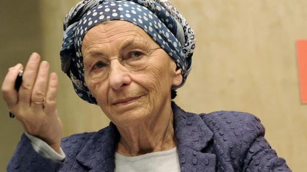 Ricoverata Emma Bonino per insufficienza respiratoria: "Le condizioni sono gravi"