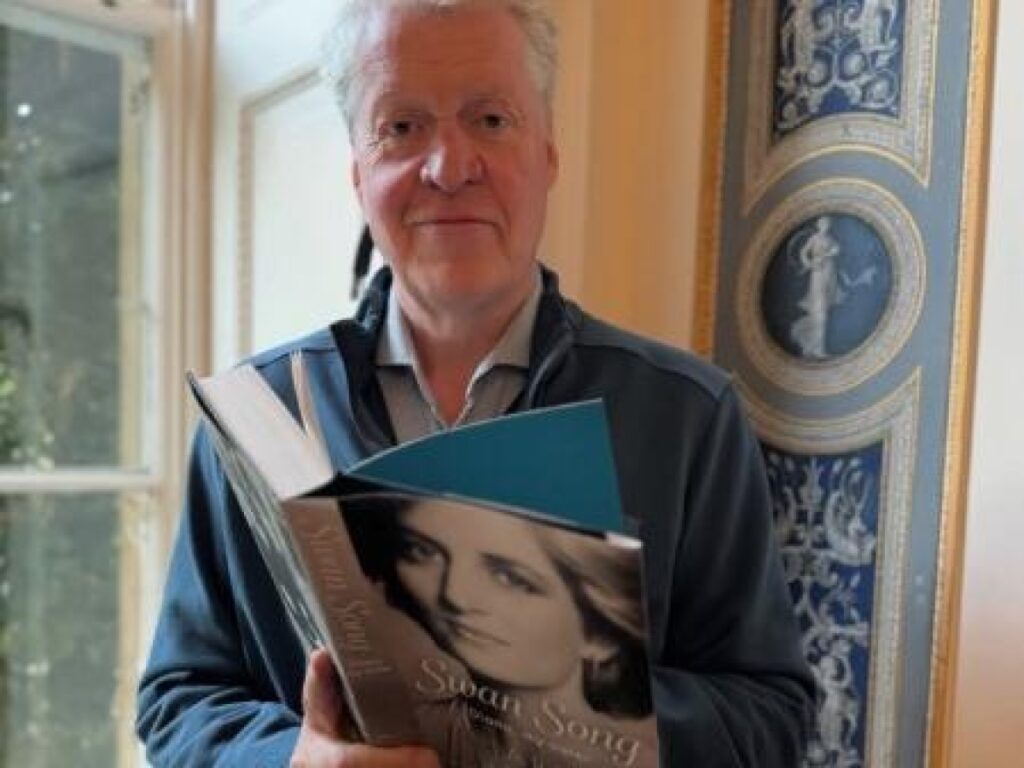 Rubate quattro copie del memoir di Charles Spencer, fratello di Diana, in Olanda