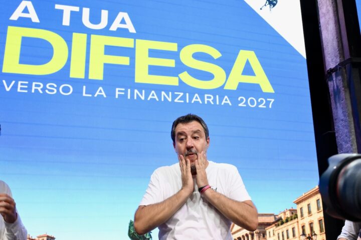 Salvini apre al dialogo con i nordisti ma conferma la sua leadership: «Condivisione sì, ma niente formule da triumvirato»