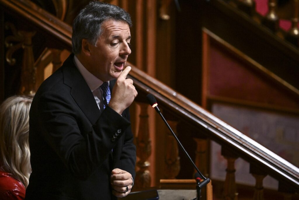 Senato approva legge elettorale, Renzi accusa: «Nata dalla paura di perdere»