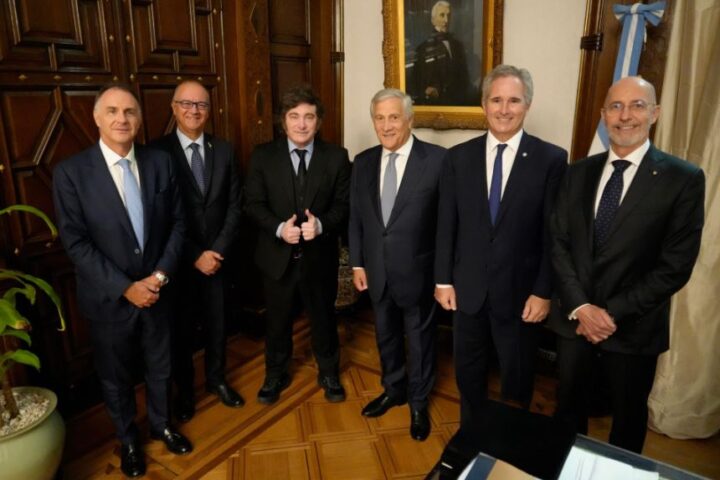 Tajani a Buenos Aires: incontro con Milei e focus su investimenti e partenariato italo-argentino