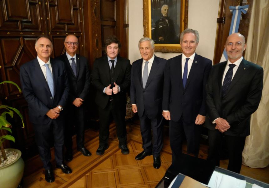 Tajani a Buenos Aires: incontro con Milei e focus su investimenti e partenariato italo-argentino