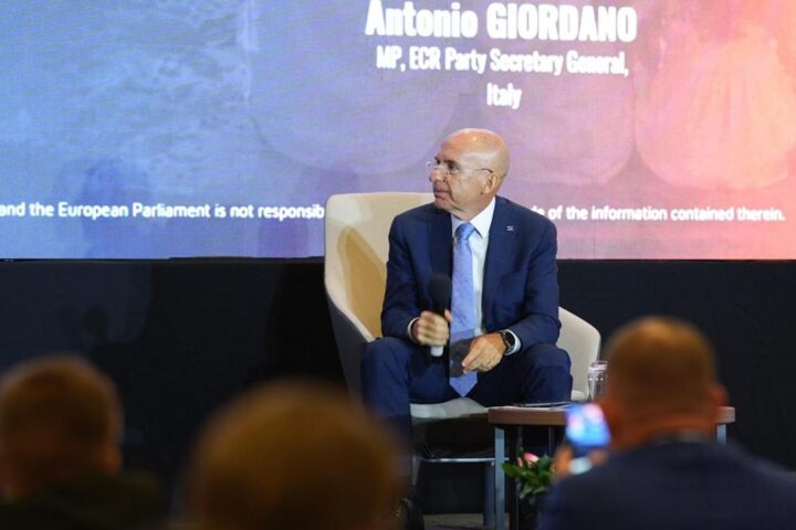 Terzo congresso Ecr Family a Dubrovnik: riflessioni sull'uccisione di Charlie Kirk e il declino demografico in Europa