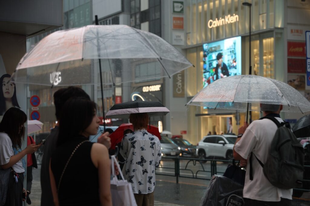 Tokyo registra 35 giorni consecutivi di pioggia, un record dal 1886