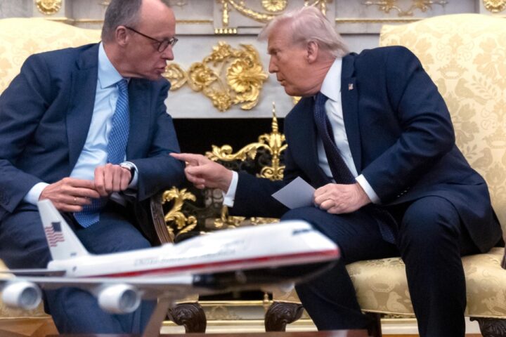 Trump celebra la vittoria dell'AfD in Sassonia-Anhalt mentre Merz cancella la telefonata con lui