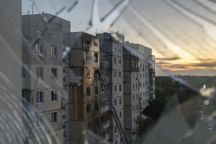Ucraina-Russia, ostacoli ai negoziati di pace e tregua di tre giorni dichiarata da Putin