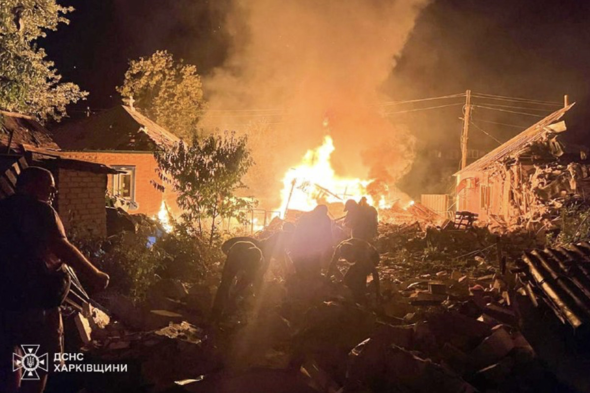 Un attacco russo in Ucraina causa 5 morti e 17 feriti, poche ore prima della visita di Jared Kushner e Steve Witkoff