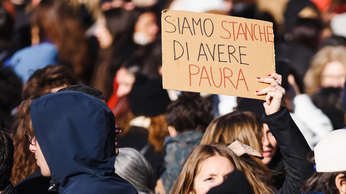 Una madre denuncia: il marito violento rischia di tornare e minaccia di ucciderci