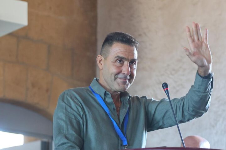 Vannacci: nuove alleanze in vista delle elezioni, endorsement dell'AfD per un futuro in Italia