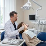 La cura diventa un lusso: in Russia le spese mediche aumentano mentre il bilancio premia la difesa