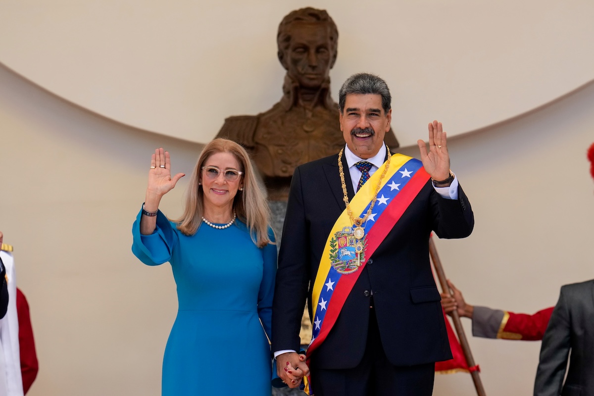 Accuse di tortura contro Nicolás Maduro e Cilia Flores, processo a New York nel 2027