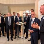 Adolfo Urso in missione negli Emirati Arabi e in Kuwait per promuovere investimenti strategici