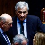 Approvata la fiducia sull'articolo 1 della legge elettorale, proteste dalle opposizioni a Montecitorio