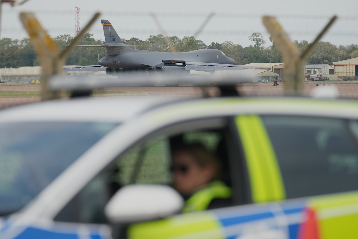 Arrestato un britannico per presunto piano di attacco alla base RAF di Fairford