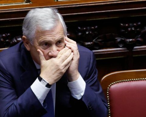 Attacco informatico al sito della Farnesina da parte degli hacker filorussi Noname057(16)