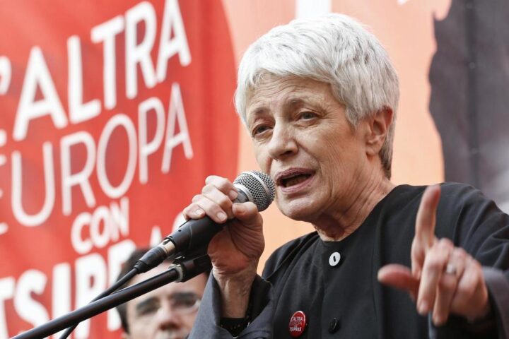 Barbara Spinelli, forte sostenitrice di un'Europa solidale, è morta a Roma a 80 anni