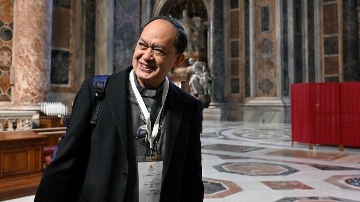 Cardinale David apre il summit in Vaticano: "Il matrimonio è ideale, ma ampliamo gli orizzonti della famiglia"