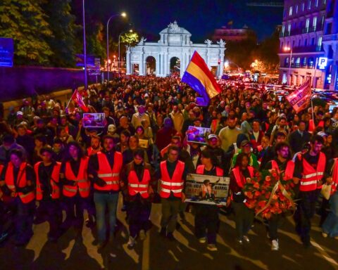 Circa 20mila persone partecipano a un corteo a Madrid per Maricarmen Abascal, simbolo della crisi abitativa