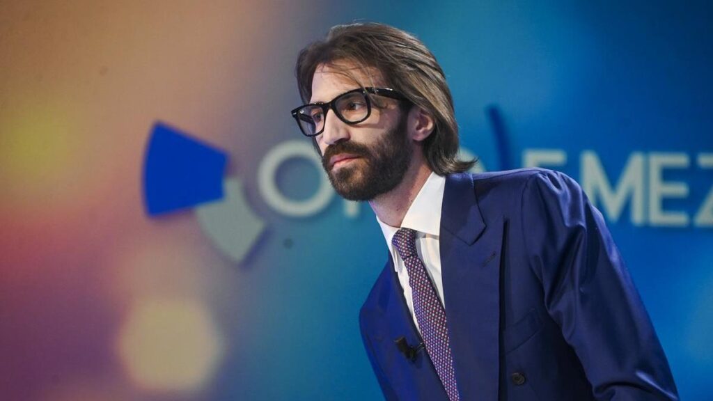 Del Vecchio si costituisce parte civile nel processo Equalize: "Non è stato protetto"