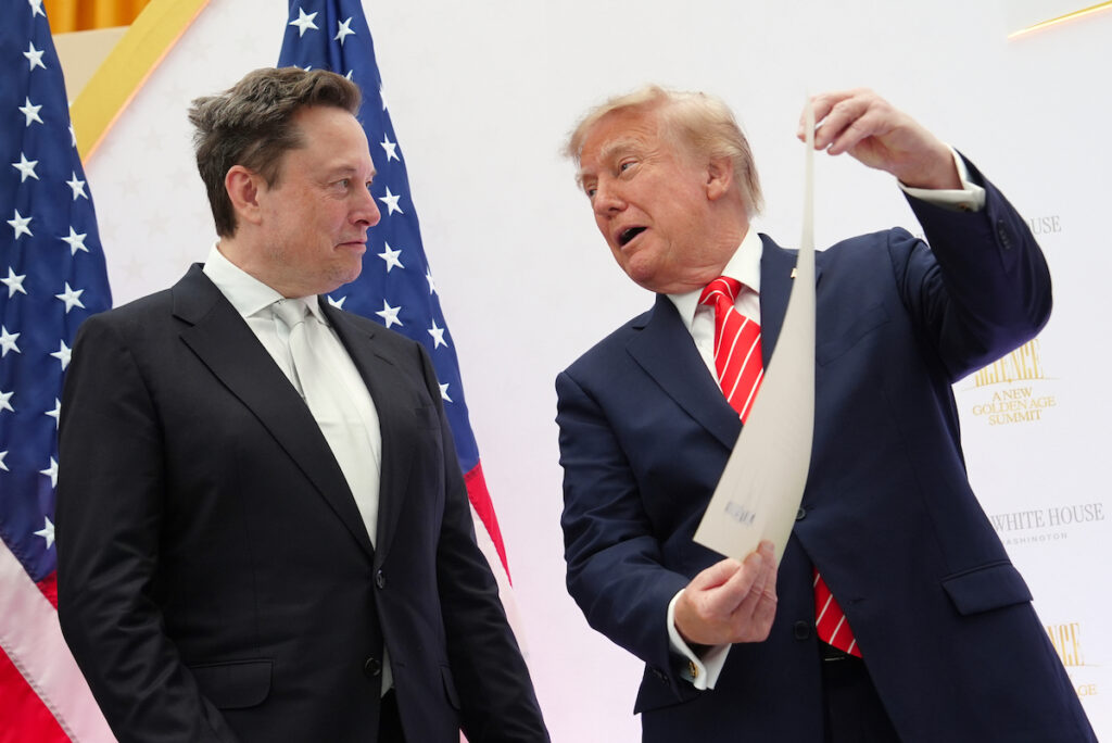 Elon Musk finanzia i Repubblicani con 276 milioni di dollari per le elezioni di metà mandato