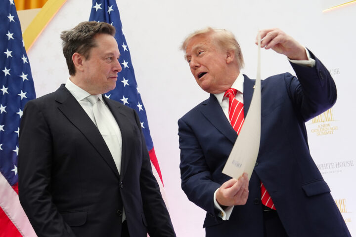 Elon Musk finanzia i Repubblicani con 276 milioni di dollari per le elezioni di metà mandato