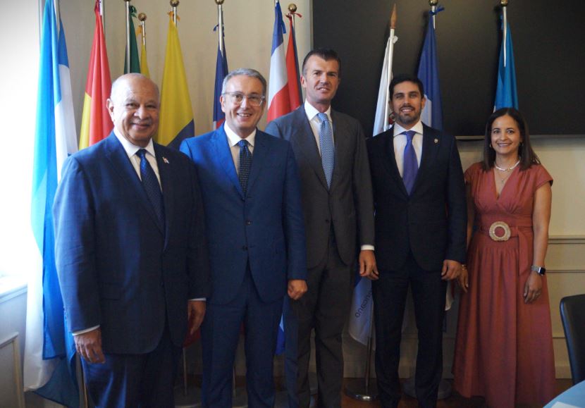 Esteban Moscoso Bohman eletto nuovo presidente dell'IILA, completata la presidenza con nuovi vice presidenti