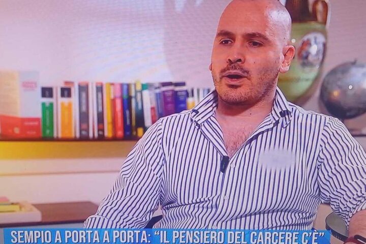 Garlasco, Andrea Sempio: "condanna di Stasi giusta, ma voglio risolvere la situazione"