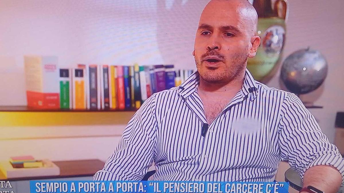 Garlasco, Andrea Sempio: "condanna di Stasi giusta, ma voglio risolvere la situazione"
