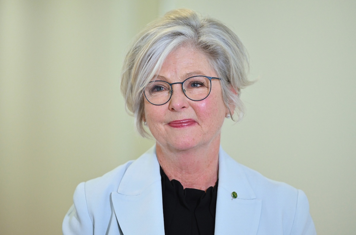 Grave incidente per la parlamentare australiana Helen Haines, primo ministro parla di attacco intenzionale