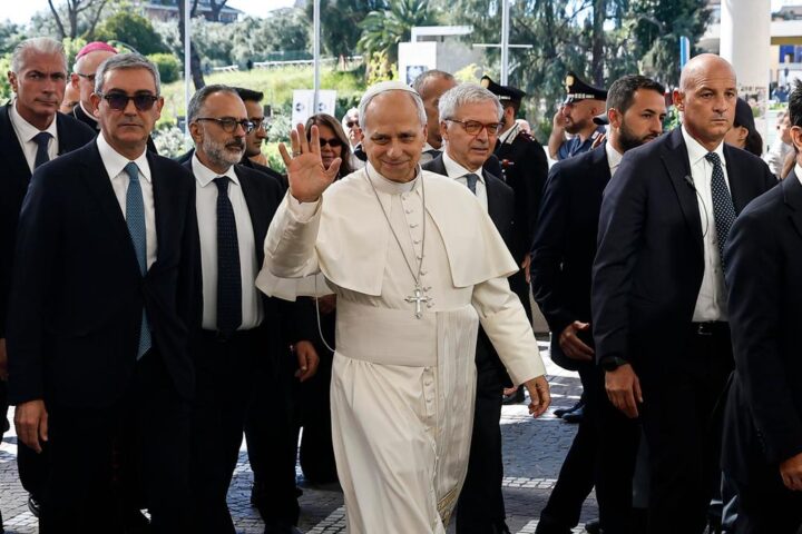 Il cardinale Ghirlanda: “Prego che il nodulo sia benigno, papa Leone rimane nelle sue funzioni”