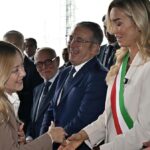 Il caso Salone di Genova: esclusione della sindaca Silvia Salis suscita polemiche e dispiacere di Meloni