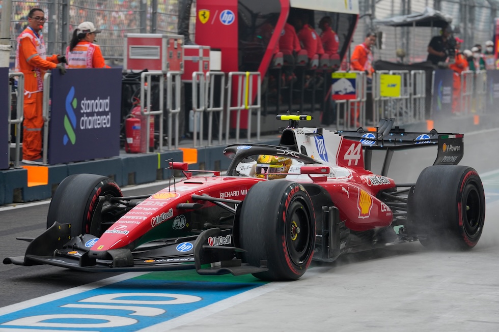 Il fumo degli incendi in Indonesia aggrava la qualità dell'aria a Singapore durante il weekend del Gran Premio di Formula 1