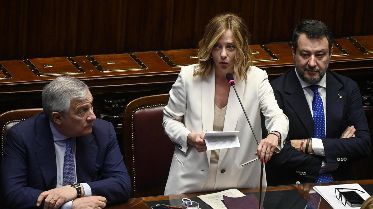 Il governo annuncia l'impiego di cinquecento soldati a Milano per contrastare i disordini