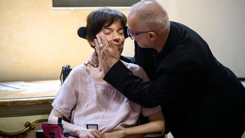 Il marito di Laura Santi celebra l'approvazione della legge sul fine vita in Umbria