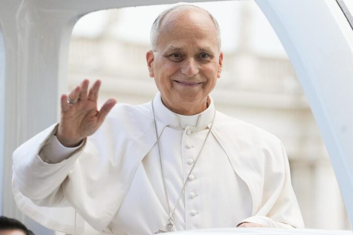 Il Papa rinuncia a partecipare all'incontro interreligioso per la pace ad Assisi dopo l'intervento chirurgico