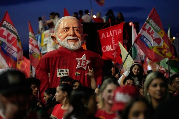 Il Senato brasiliano approva la legge che riduce la settimana lavorativa a 40 ore