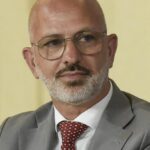 Il senatore Luigi Nave lascia il M5s e passa al gruppo misto per sostenere Onorato