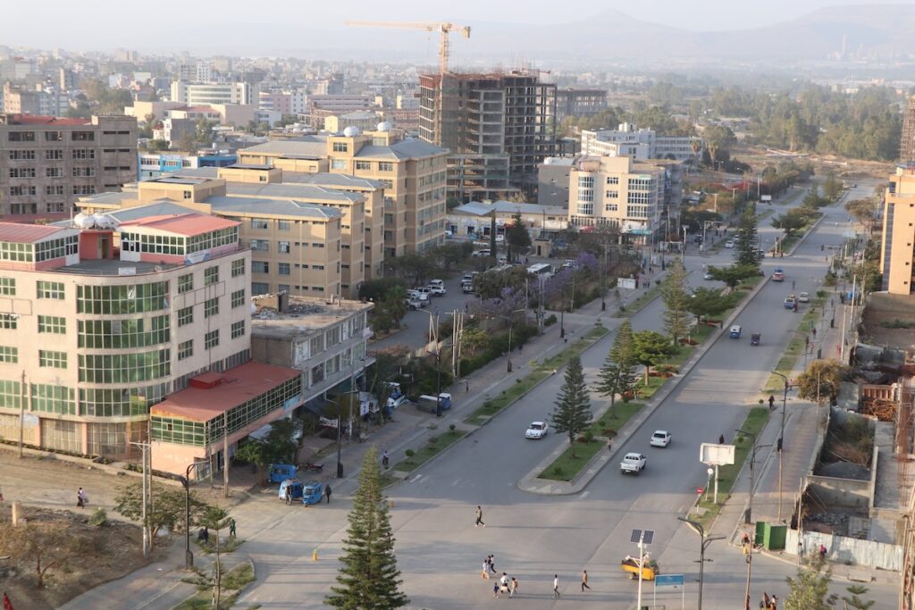 Il TPLF si ritira da Mekelle mentre le forze filogovernative conquistano Alamata in Tigrè