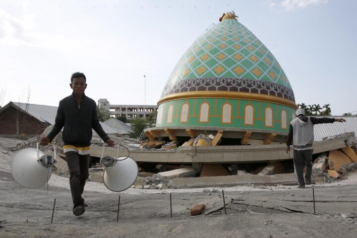 In Indonesia moschee usate per avvisi di emergenza durante i terremoti