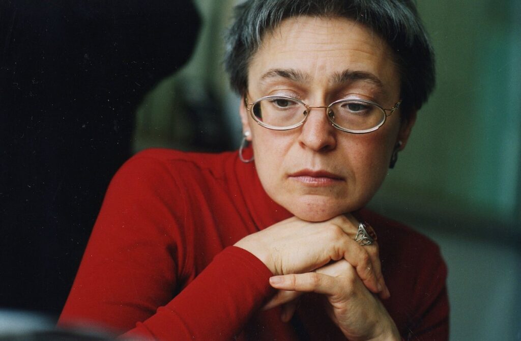 In Russia la memoria di Anna Politkovskaja è dimenticata, mentre in Europa è celebrata