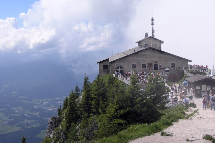 Incendio al Kehlsteinhaus, ex residenza di Hitler in Baviera, senza feriti