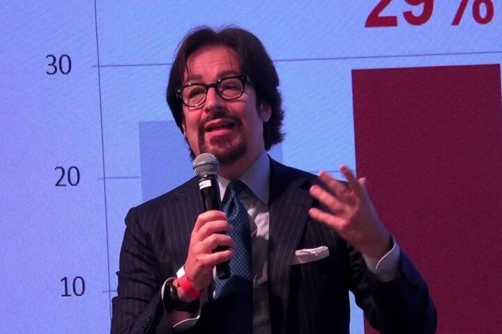Inchiesta UniPegaso: media italiani sotto accusa per pressioni sulla ministra Bernini