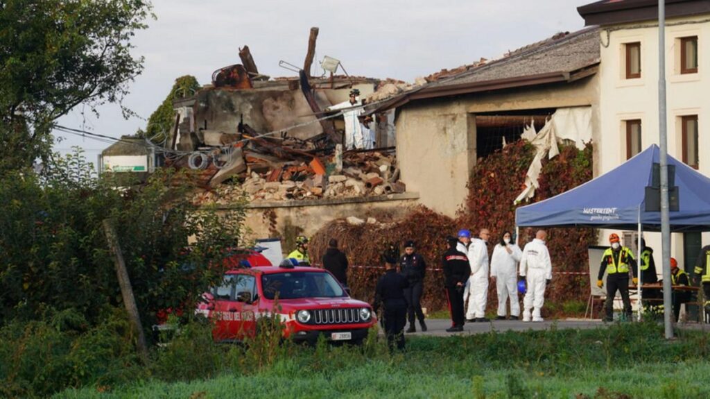 Indagini per omicidio colposo su tre comandanti dei carabinieri dopo la strage di Castel d’Azzano